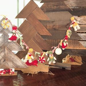 6 PCs 46” Adorable Felt Snow People Christmas Candy Garland with Bows Garland